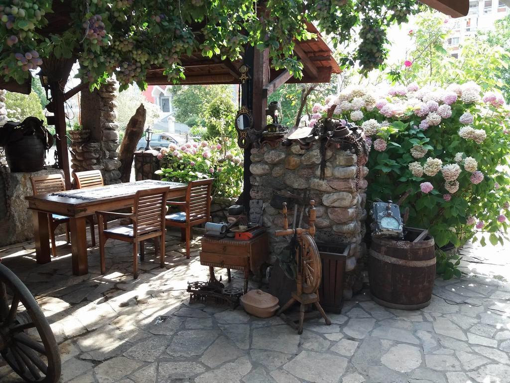 Guesthouse Berlin Bar Zewnętrze zdjęcie